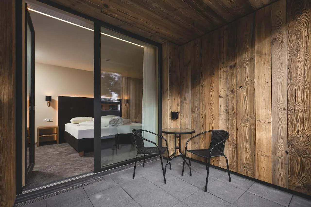 Residenz Gramaser Gmbh Ischgl 2*,